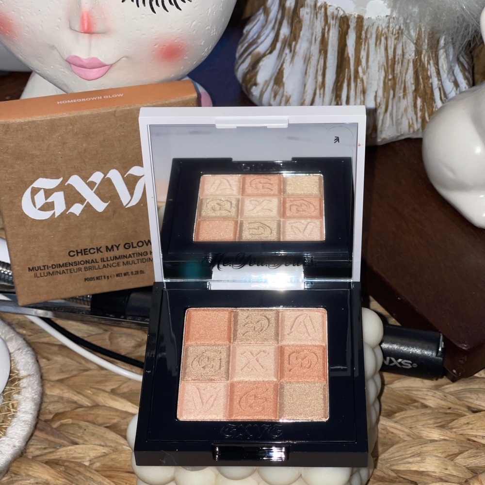 GXVE BEAUTY BY GWEN STEFANI Multi-Dimensional Highlighter In Homegrown G… - Picture 4 of 16